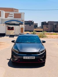 فورتي2024 فول مواصفات عدا الفتحه جي تي لاين كير ومحرك وحدادية كفالة رق...