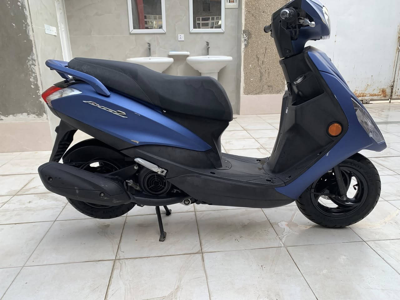 اكزز Z حديث ياباني منزلهة رمبة قبل سبوع مكفولة كفالة عامة مكاني بغداد الشعب ***********
