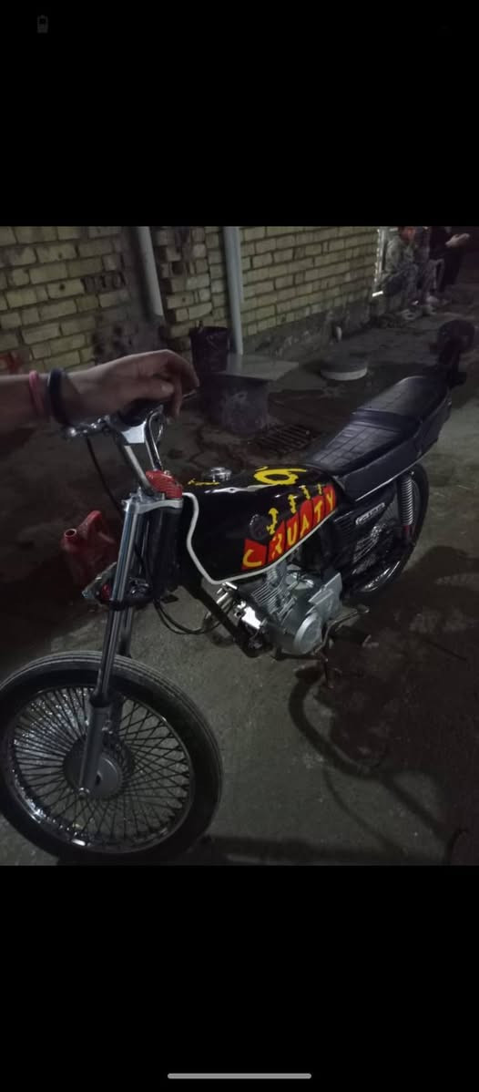 ايراني تايكر ٢٠٢١كامله مكمله بيه دبلات جدد وياله جدد مكينه نشطه كابريتر جديد مانقصه شي شغل وطلع ب٣٥٠وبيه مجال لشراي مكاني غزاليه بغداد, العراق


**إذا كنت صاحب هذا الإعلان وتريد حذفه لأي سبب، رجاءا أرسل رسالة إلى الدعم الفني**