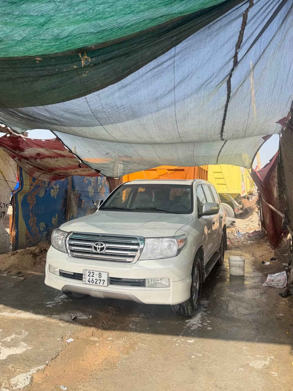 لاندكروزر ٢٠١١ ستينيه للبيع كفاله عامه من كلشي مكينه كير تخم تاير *********** النجف, العراق
