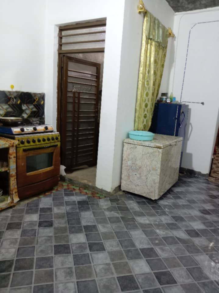 اعلان
ا بيت زراعي سند 25 منطقه الخشابه بستان ال جايد المساحة 80متر بناء جديد قبل 4اشهر بناء بلوك سقف عكاده الاساس رباط يتكون من براني +صاله مطبخ+غرفه+ منور+طارمه حمامات خارجيه الاستفسار ؏ الخاص سعره35بي مجال

استفسار أكثر 
***********

العنوان المكتب سايدين حي الحكم 🏡🏡🏡
