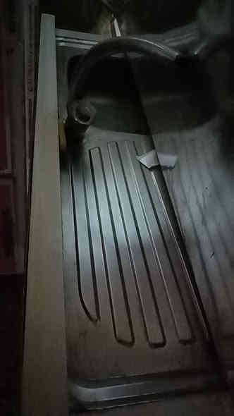 كاونتر 3 قطع السنك ويا البوري كامل سعره 250 عنوان حي الاعلام ‏‪***********‬‏ رجاءا اني مجابره احد يشتري عيب تحجزون وثبتون ومتجون خلي ذوق عدكم للبعض
