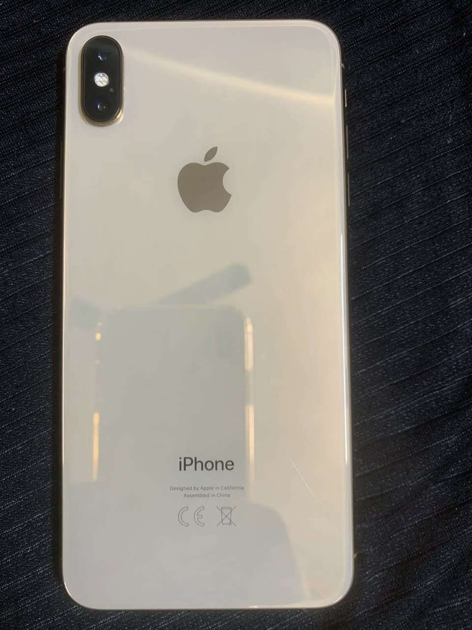 اكس ماكس مكفول من زلغ شخط مابي مساحه ٢٥٦ بطاريه ٧٦نضيف كلش ماصار ٣ اشهر من اشتريته سعر ٣٢٥ بي مجال ***********
