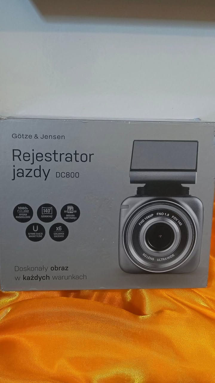 كاميرا تسجيل قيادة للسيارات من ماركة Götze & Jensen، طراز DC800.تتميز بجودة تصوير عالية 1080p Full HD وزاوية رؤية واسعة تبلغ 140 درجة.تدعم بطاقات ذاكرة microSD حتى سعة 64 جيجابايت وتتضمن خاصية التسجيل الحلقي (Loop Recording). البصرة, العراق


**إذا كنت صاحب هذا الإعلان وتريد حذفه لأي سبب، رجاءا أرسل رسالة إلى الدعم الفني**