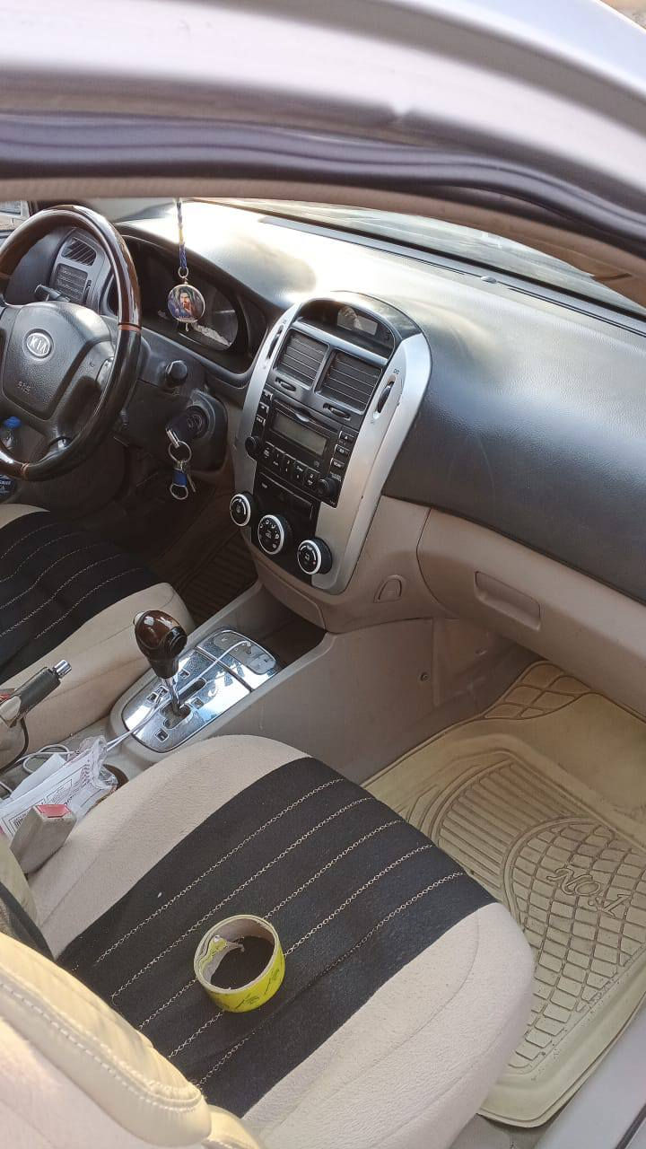 سيراتو 2007 محرك 1600
سنويه 27 بابل
عنوانه بابل اجبله ***********
سعره 70
