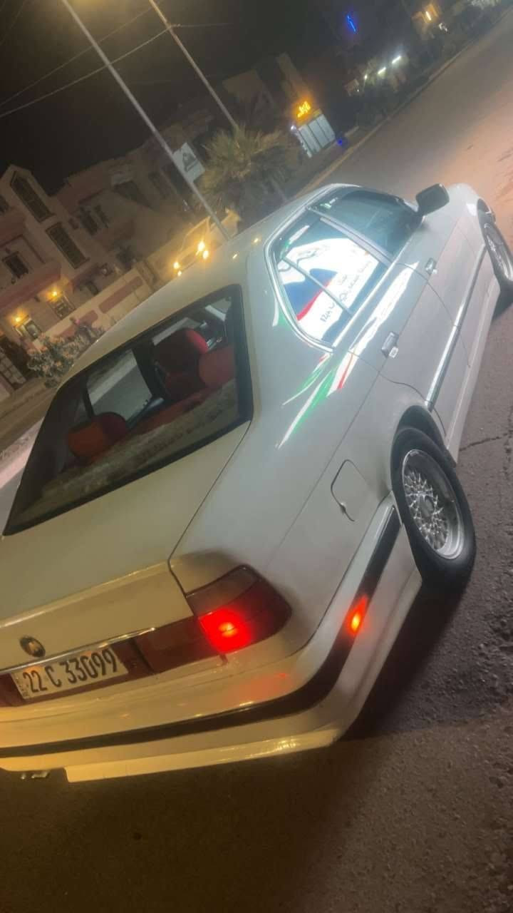 بي ام موديل 91 مكينة 525 سقر گير توماتيك 
قپات موسافات دوو جام كارةباي سيلاد 
پيش گةورةية تبريد سارد گةرم ويل حةسير 
4 تاي نوي لةسةرة لايت القة فانوس جركةي تيدا نية
٣ پارجةي هةية بئ ناو گرتن رقمي تا 2030 نوية 
تحويل غرامة بةشةرت سيارةكة مالي دؤستة زؤر 
باكو خاوينة عنوان ئاكري 
تةنها فرؤشن نرخ 65 مجاليكي برايةنة أربيل, العراق


**إذا كنت صاحب هذا الإعلان وتريد حذفه لأي سبب، رجاءا أرسل رسالة إلى الدعم الفني**