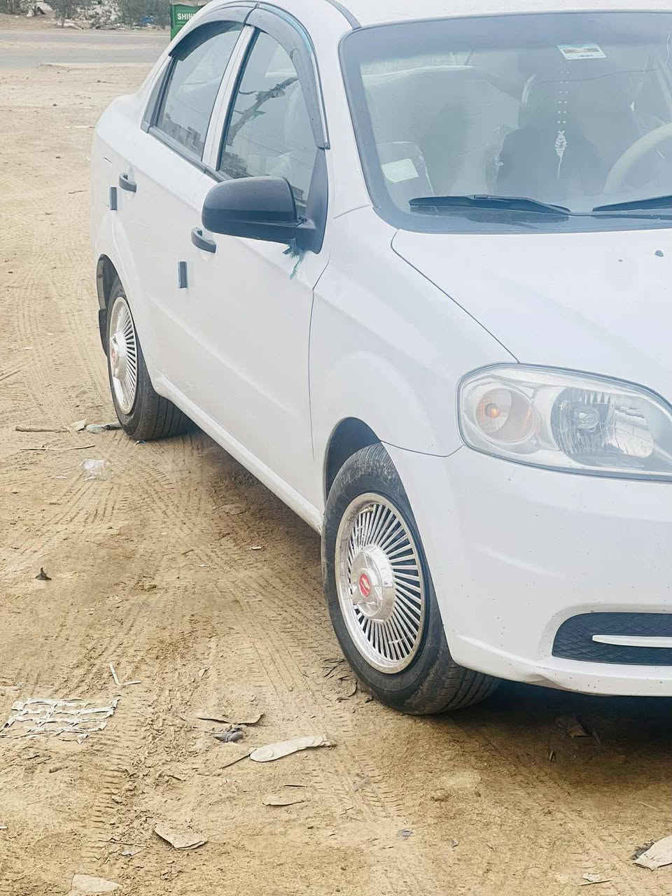 يالله
السلام عليكم افيو موديل ٢٠١٥ اوتماتيك محرك مفتوح مو مسكر رقم بغداد سياره جاهزه مابيها كل نقص كير محرك خير من الله سياره جاهزه وحلوه ونضيفه بيها جاملغ جه سايق مفتوح ومصبوغ فقط وباقي كفاله وبيها سونار تخم تاير باتري كهربائيات كلشي بيها شغال سياره ممتعوبه ابد وبعد احله من صور سعر ٨٨ وبيها مجال
مكاني بابل مشروع المسيب 
***********
