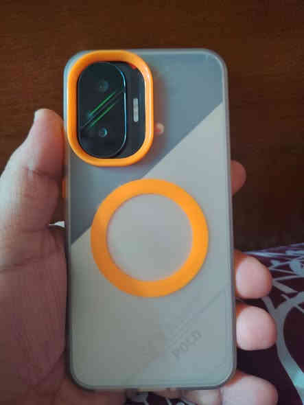 السلام عليكم بوكو f7 الذاكره ٥١٢ للبيع اللون المميز يشغل ١٢٠ فريم بكل الالعاب فلاكشيب استعمال اسبوعين جديد السعر ٤٧٥ الف مكاني الزعفرانيه ***********
