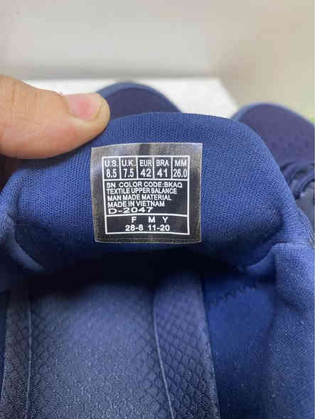 السلام عليكم 
حذاء باله ڤيتنامي طبي مريح
قياس 42 ويلبس 43
سعر 20 الف
مكاني بغداد بلديات
متوفر توصيل بغداد و محافضات
رقمي *********** اتصال واتساب بغداد
