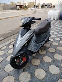 للبيع سيام ياباني 140 GT السعر 300 وبيها مجال 07728285447