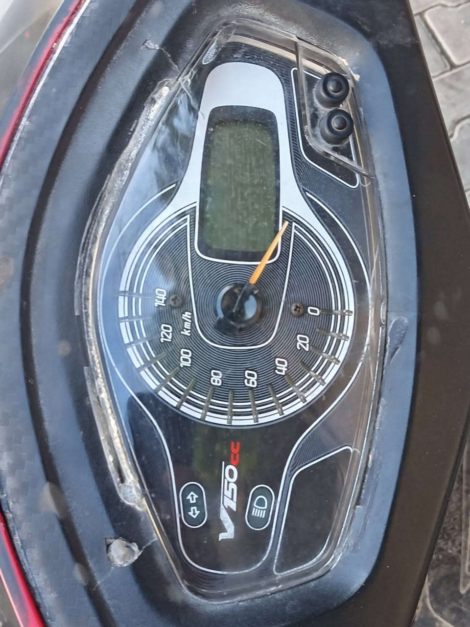 سلام عليكم دراجه ادرس صيني 140 عطله لقبق مال هندر وراجز دراجه نقصه ذن شغلتين بس السعر 100 وبيه مجال.../العنوان الحرية ثانيه رقم لتواصل ***********
