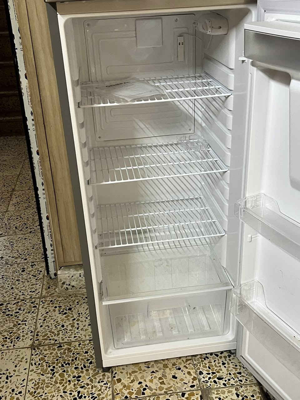 ‏كركوكثلاجة للبيع حي الخضراء كركوك ٤٠٠ بي مجال /***********￼
