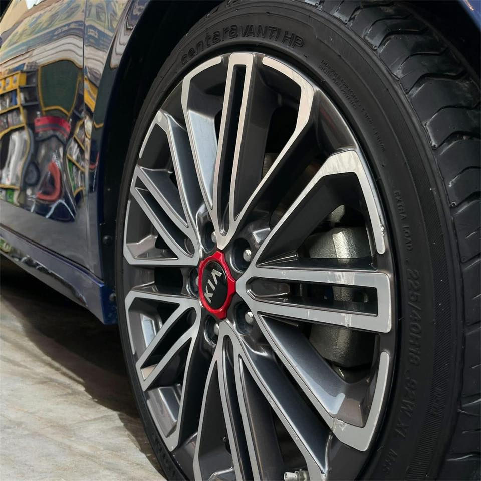 السلام عليكم ، فورتي GT 2021 امريكي ( مكفولة كفالة عامة ) كلين تايتل فول مواصفات للاخير مكينة 1600 تيربو رقم اربيل بأسم عربي شرط التحويل مكانهة بابل الاسكندرية سعرهة 143 وبيهة مجال بسيط للاستفسار ***********
