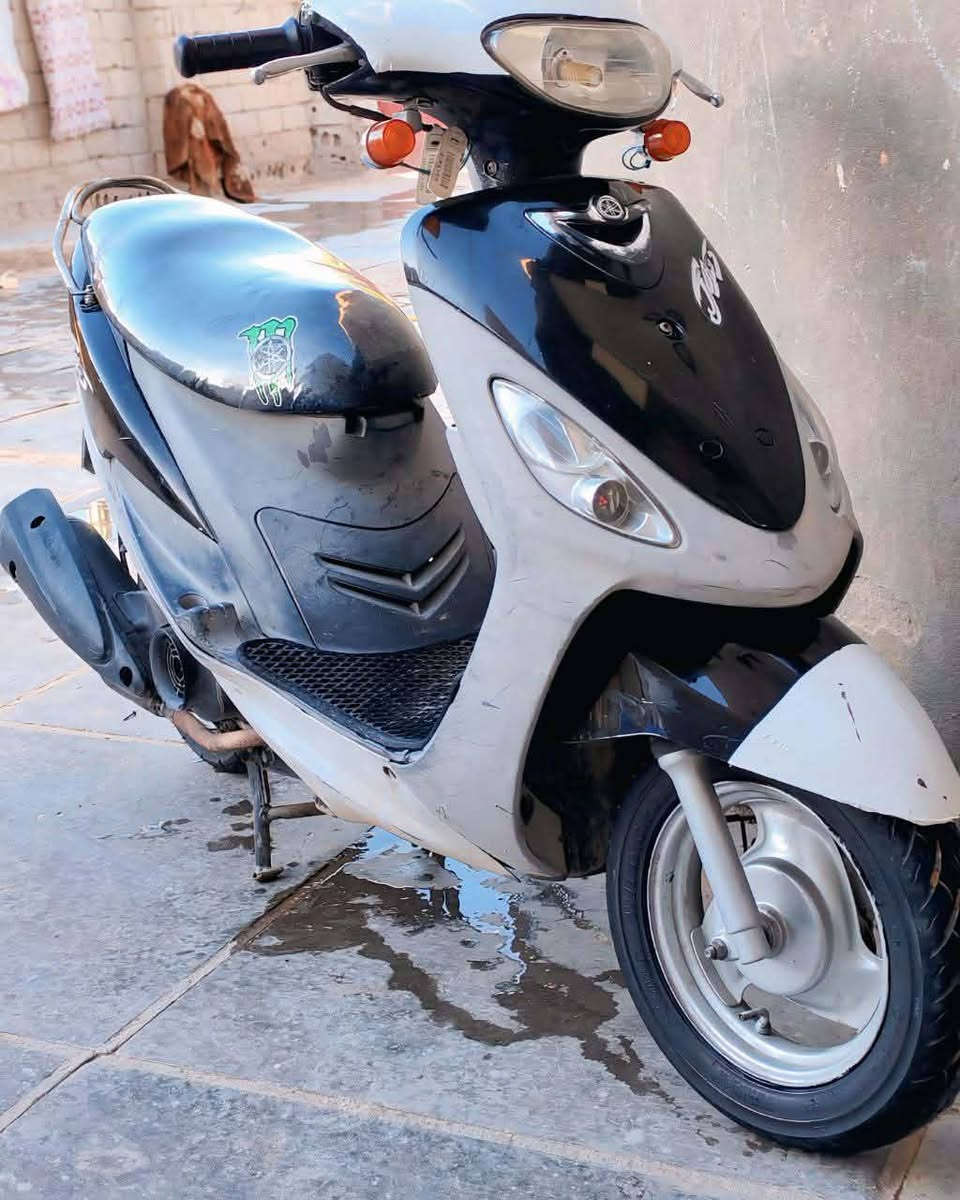 دراجه ماكس منغولي للبيع فقط الدراجه مكفوله وجازة من كلشي سلف هندر كهربائيات كلها شغاله الدراجه ع الفحص ما مفتوحه شلعه ومعدل ع الشرط الشراي يتفضل خاص او الاتصال ***********
