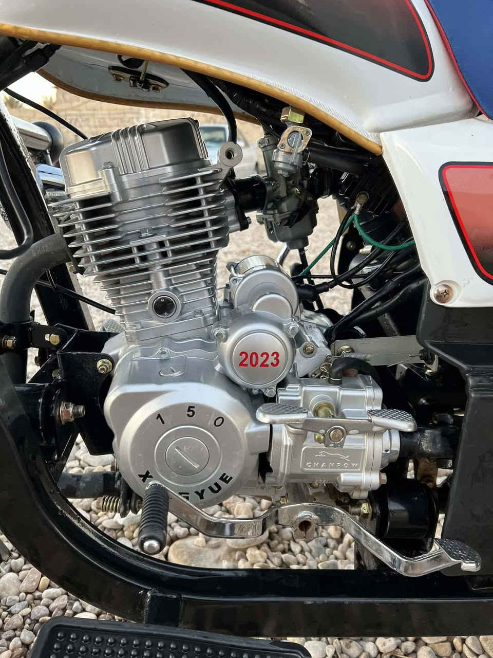 السلام عليكم ستوتة للبيع موديل2023رقم وسنوية صارلها شهرين من طالعه من الوكيل 
مكفولة كفالة عامة السعر3200وبيها مجال للشراي واهلا وسهلاً***********
