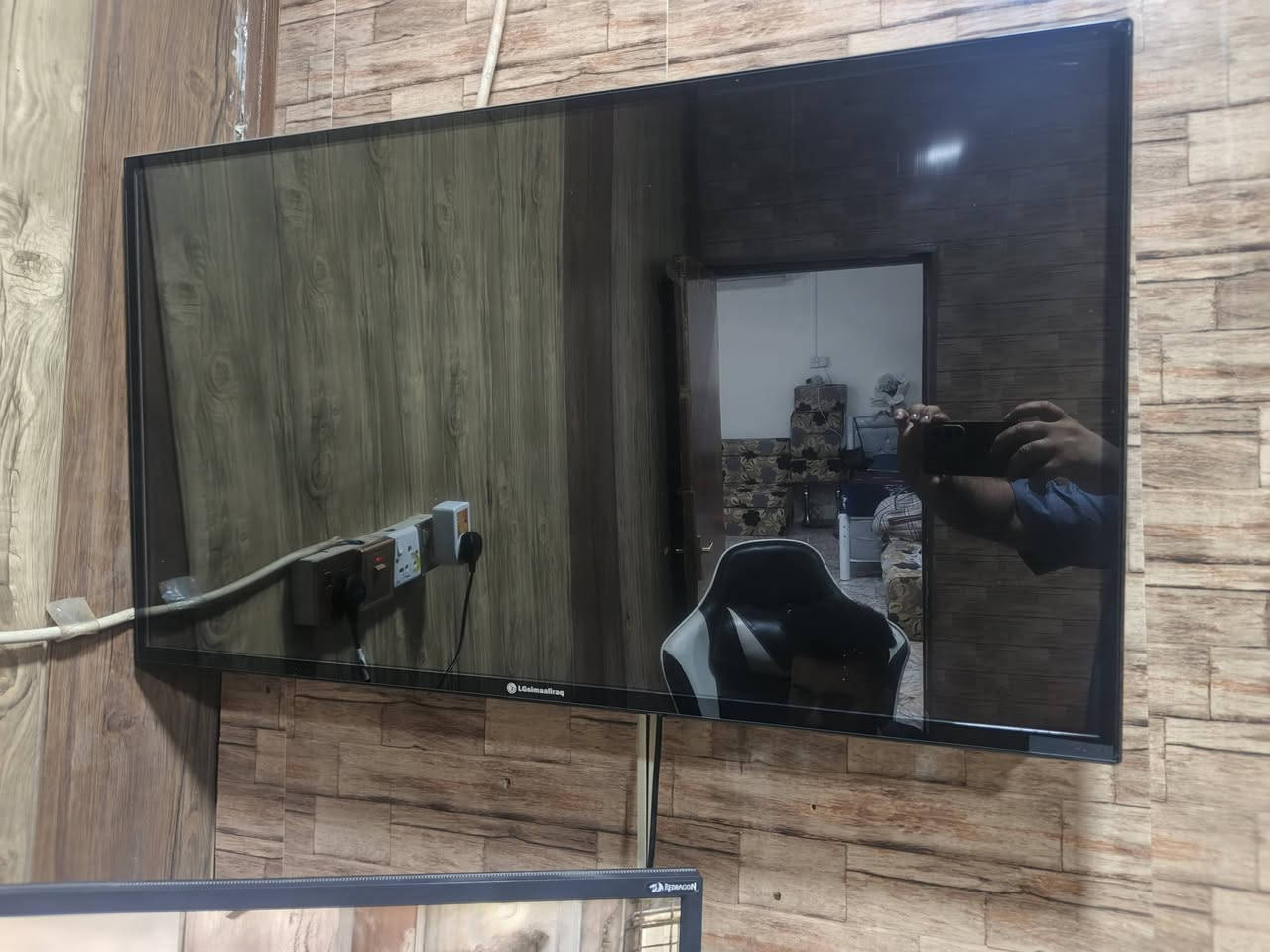 سلام وعليكم شاشه االجي سمارت ستخدام قليل اخت جديده
١٨٠ وبيها مجال البصره قبلا


**إذا كنت صاحب هذا الإعلان وتريد حذفه لأي سبب، رجاءا أرسل رسالة إلى الدعم الفني**