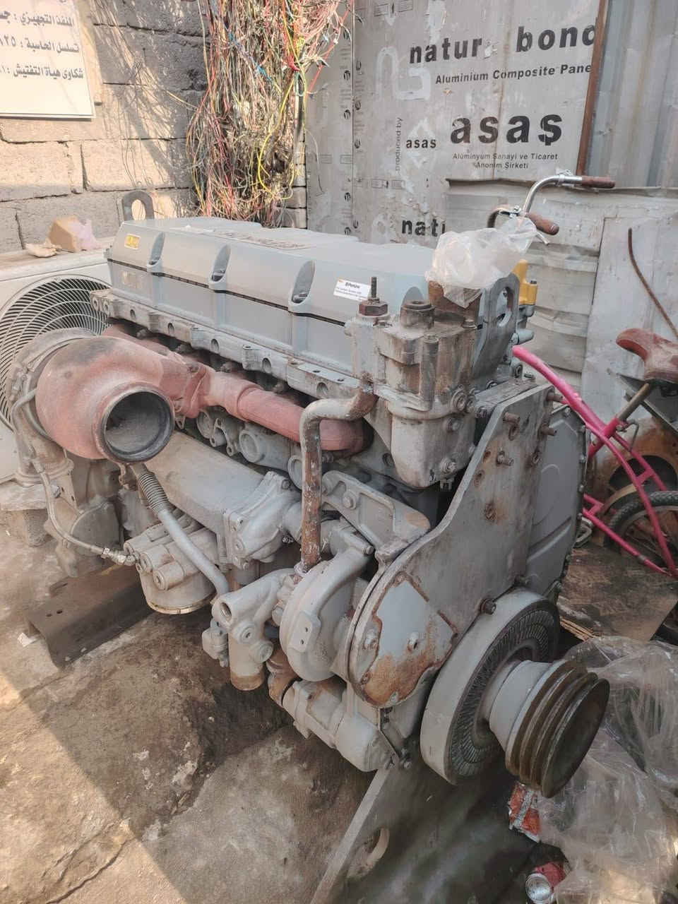 للبيع محرك بيركنز ٢٢٠٠ فار يطغ كور على الضمان سوبر شغال في بغداد للاتصال بالرقم ***********
