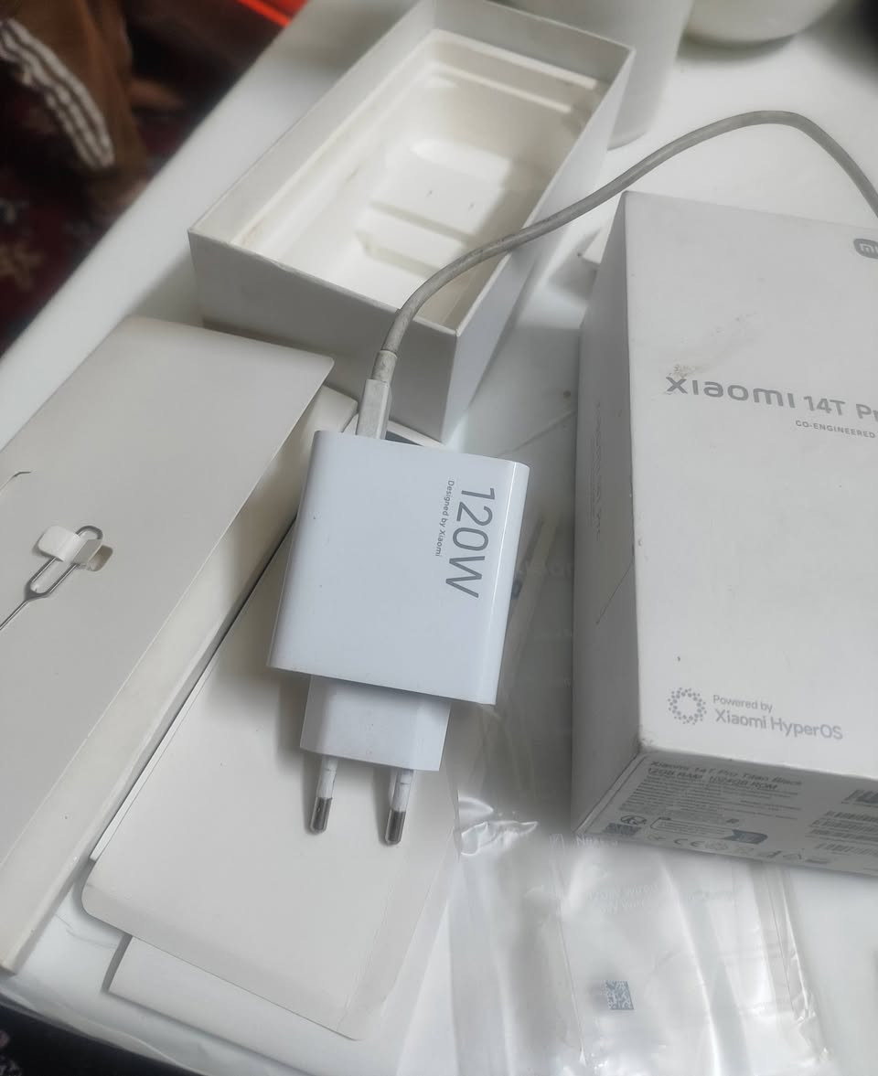 شاومي ١٤ تي برو. ذاكرة واحد تيرا. اخو الجديد لبيع. مكان الدورة  الشراي يتصل سعر ٦٠٠ وبي مجال 
*********** واتساب فقط
