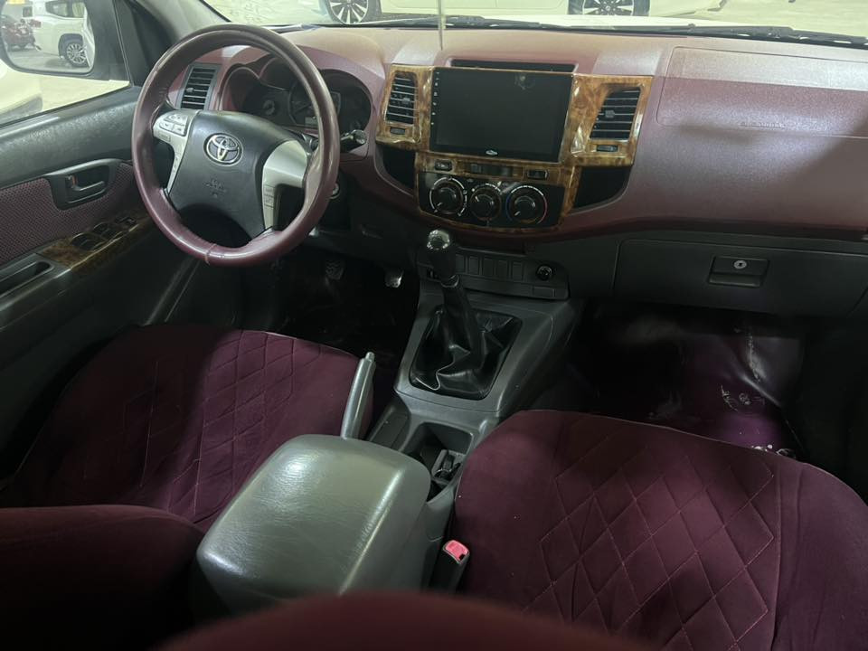 للبيع تويوتاهايلوكس موديل 2012سعودي شاصي 19رةقمة سليمانية بسمي بشرط طحويل مابي صبغ گيرعادي سيارة حلوة سعرة 185$مكان كلار ***********
