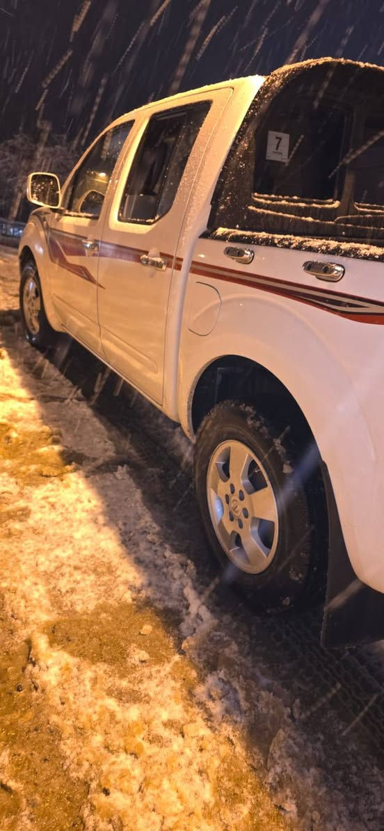 ئەوناڤارایەمان هەیە بۆ فرۆشتن..مۆدیل.2009.
بێ بۆیاغە بی ساردبێ شوخت.ئیستڕاد.حاس.تاک کوشن.سوکان ڤۆلێۆم.گێڕکوورتە.گێڕومەکینەی بەشەرت.زۆر خاوێنە..سەنەوی بەسەرچووە.*********** بشدار, السليمانية
