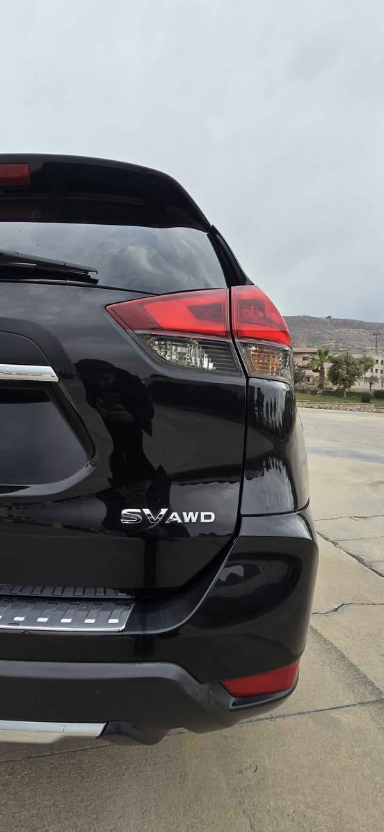 نيسان روز فول موصفات  بي سلايت ٢٠١٨ ده بل اكسن سندوق شفت كوشن هيتر كوشن خزن ٥ كاميره رادار   بي سبخ دو قتعه ته بديل شريكه سعر ١٤٧ رقم تلفون *********** دهوك, العراق
