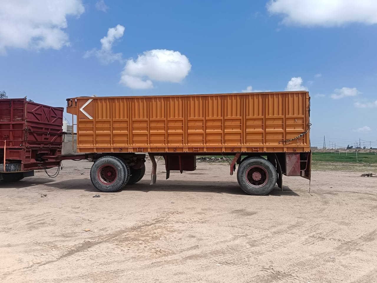 سلام عليكم للبيع مقطوره الاماني  جديده تخم تاير طول سبعه ونص7/50للستفسار/***********)(👍***********
