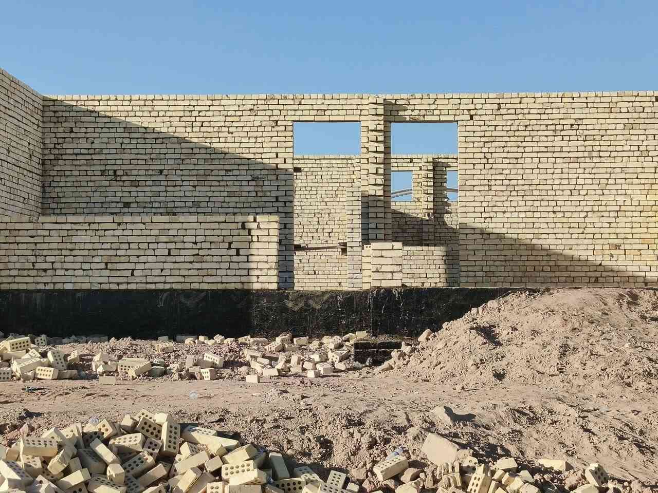 سلام عليكم خلفات بناء درجه اولى نشر قلب  شرط استلام مهندس متفرغ حاليا  شغل مستمر مو يوم ويوم )(*********** /***********
