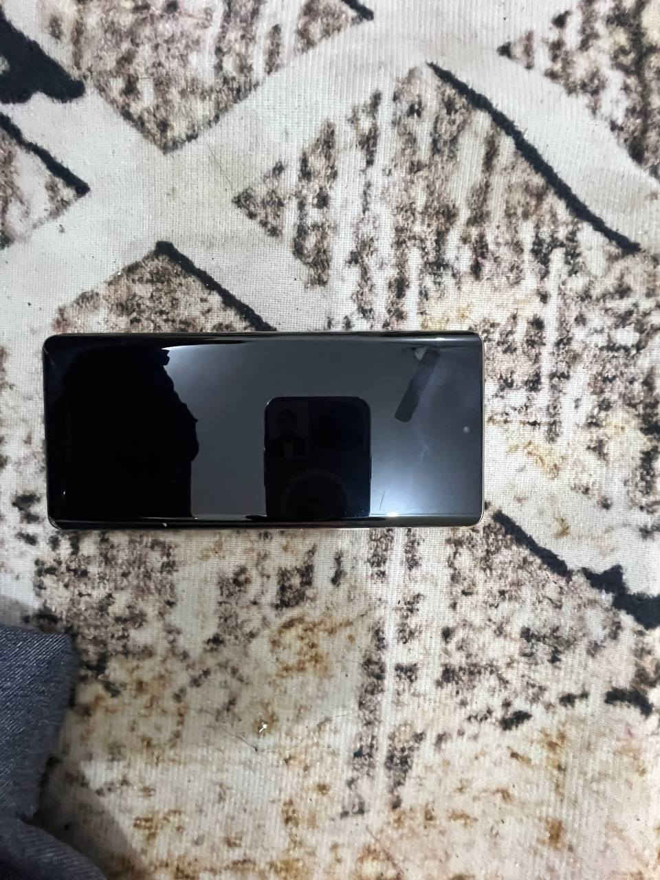 السلام عليكم
للبيع
انفكس هوت 30 ذاكره 256 جهاز نضيف ويا  كارتونه فقط 
بي ضربه بسيطه بالشاشة ممبينه اصلا
سعره 200 وبي 
مكاني كوت شراي اتصل ***********
