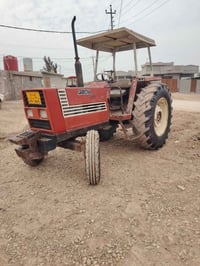 تركتر للبيع محرك وكير شرط  وجهاز شرط  07728918276