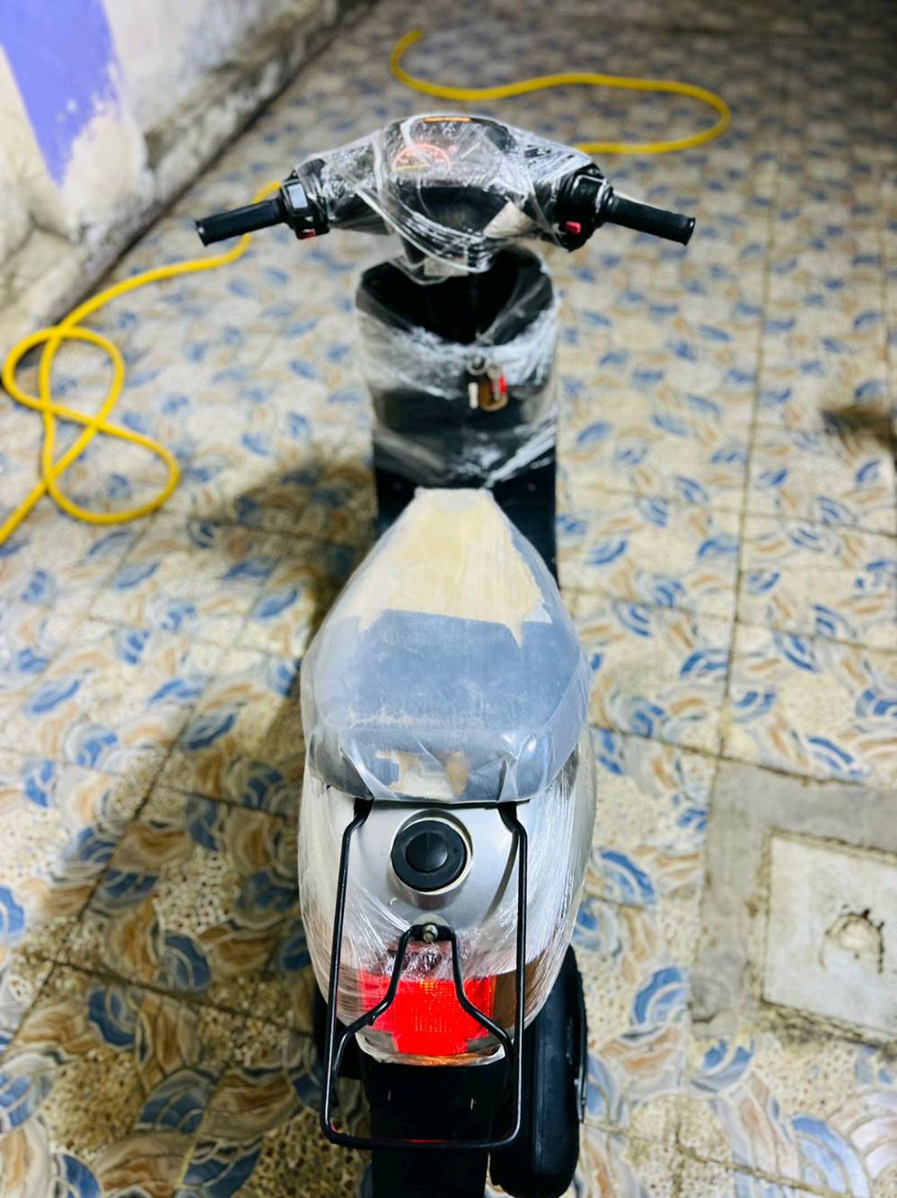 دراجه زعره خير من الله  بلاد مناقصه برغي  