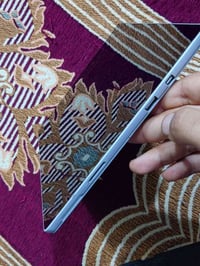 سيرفيس برو ٥ • انتل i5 • ٨جيجابايت