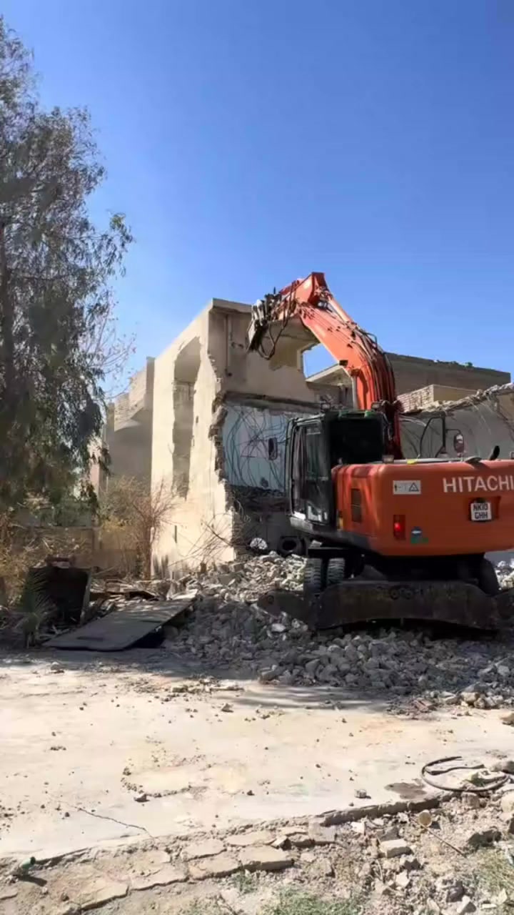 تفليش_المنازل_والبنايات_وقطع_الدور_المشتركة
#حفر_ودفن_وحدل_الاراضي_ورفع_الانقاض
#مواد_وعمل_درجة_اولى_شرط_الفحص 💪
نشتغل الجميع مناطق بغداد 

‏‪***********

#متخصصون_والافضل_والانسب_سعرآ
#تنظيف_الموقع_بعد_انتهاء_العمل
