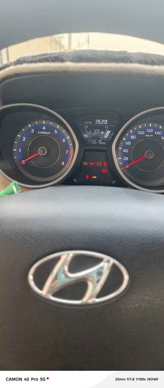 السلام عليكم الانتره 2015 خليجي شركه القلم سياره كفاله من كلشي كير محرك تبريد سياره مال جناي بسمي تحويل ثاني يوم مصفره هيئه وغرامات رقم نكليزي ماشيه 173 ؟ عارضهه 120 وبيهه مجال حك جيه مكينه 1600 + منظومه غاز
***********
