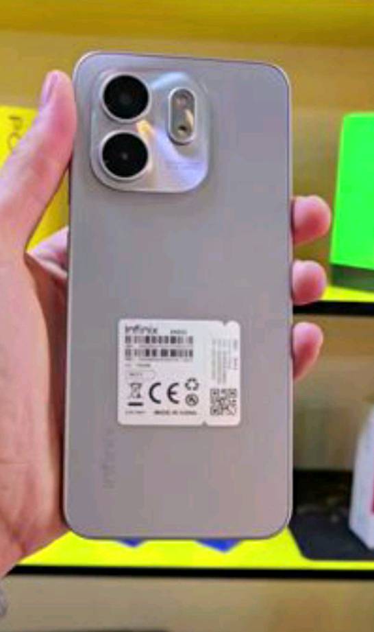 جهاز Infinix SMART 9ذاكره128/عشوايه 3توسيع 3يعني6/جهاز مستخدم شهر ونص اي كسر ما بي وما داخل تصريح 
يجي وياه كفر ولكرتونه فقط/عنواني ناصريه رفاعي