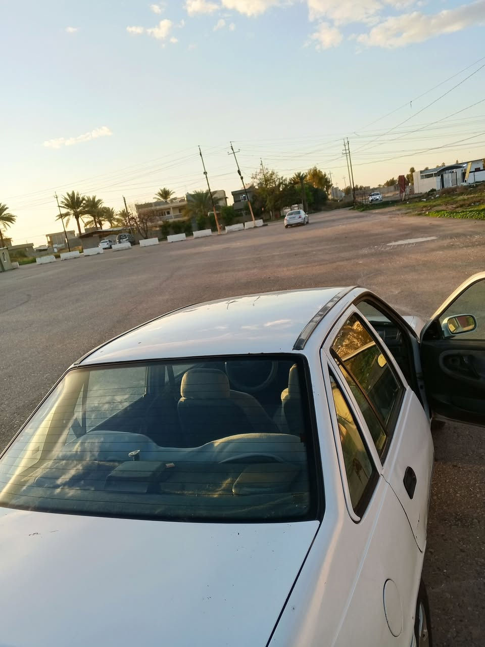 سلام عليكم 
من رخصة الادمن
دايو سلو موديل 1995 رقم بغداد ب اسمي تحويل مباشر كير أوتو  محرك كير مكفولات  السعر 32 وبيه مجال 
مكاني صلاح الدين الضلوعيه ***********
