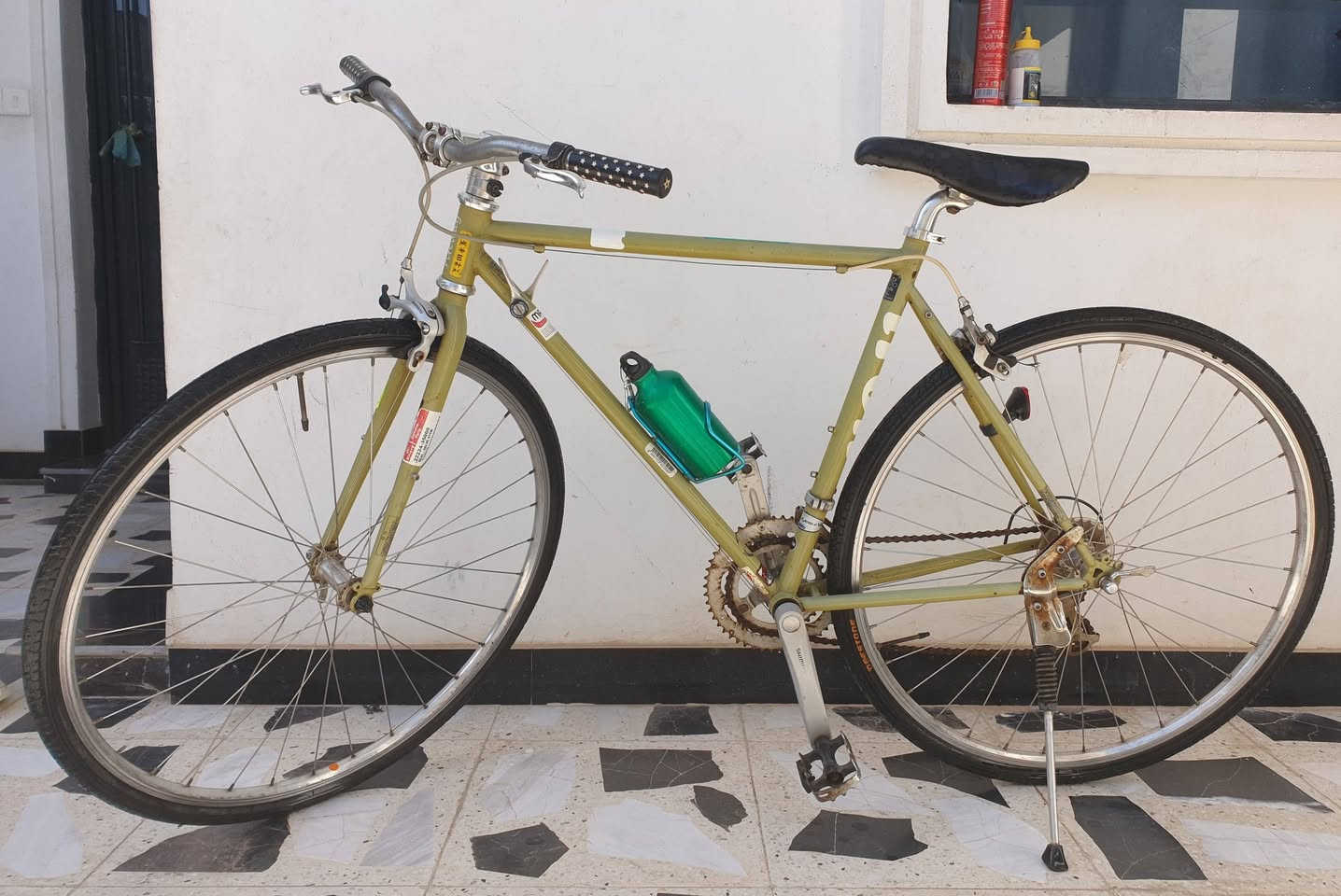 كامل كله شغال مكينه 3×8
***********  واتساب سعره 120الف
