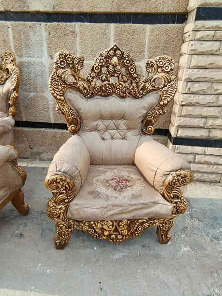 ,تخم زان ثقيل عشر مقاعد 
السعر 500 الف 
النقل ضمن السعر 
الدوره الميكانيك 
***********.... واتساب
