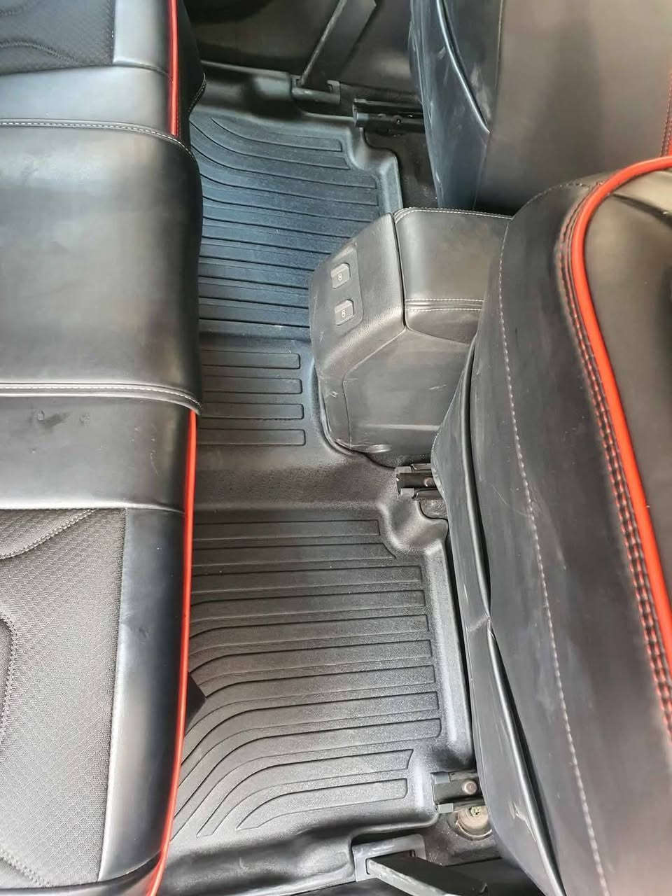 كماليات كيكس

https://www.facebook.com/share/1DoB374wuy/

بيج كماليات محمد الجوهر للسيارات

تحية حب وتقدير للجميع

خاص للنيسان كيكس 

فرشة دشبول قديفه ثخينة شامو مبطنه بماده مانعة الإنزلاق 
السعر 15 ألف

بردات كويتي معتم نسبة التعتيم 80 بالميه
سعر التخم 50 ألف

بردات كويتي معتم نسبة التعتيم 100 بالميه 
سعر التخم 50 ألف 

كفر يده أسود 
سعر التخم 30 ألف

كفر مرايه أسود
سعر التخم 40 ألف

مطريات أسود خط نيكل
سعر التخم 30 ألف
 
أرضية كاعيه ربل ربل اسود روزلاين
سعر التخم 65 ألف

غلاف بصمه حديد كاربون
السعر 20 ألف

عنوان المحل كركوك الحمزلي شارع المطار مقابل ديكورات فن الابداع او  وليد البغدادي 
بجانب افران البغدادي او مطعم كركوك السفري 
أسم المحل كماليات محمد الجوهر للسيارات

يوجد توصيل لجميع محافظات ومناطق العراق

سعر التوصيل 5 الاف 
لجميع محافظات ومناطق العراق

حتى لو تأخذ هواي حاجات سعر التوصيل ثابت ويوصل للبيت
للحجز مراسله عالخاص
او واتس اب ***********
