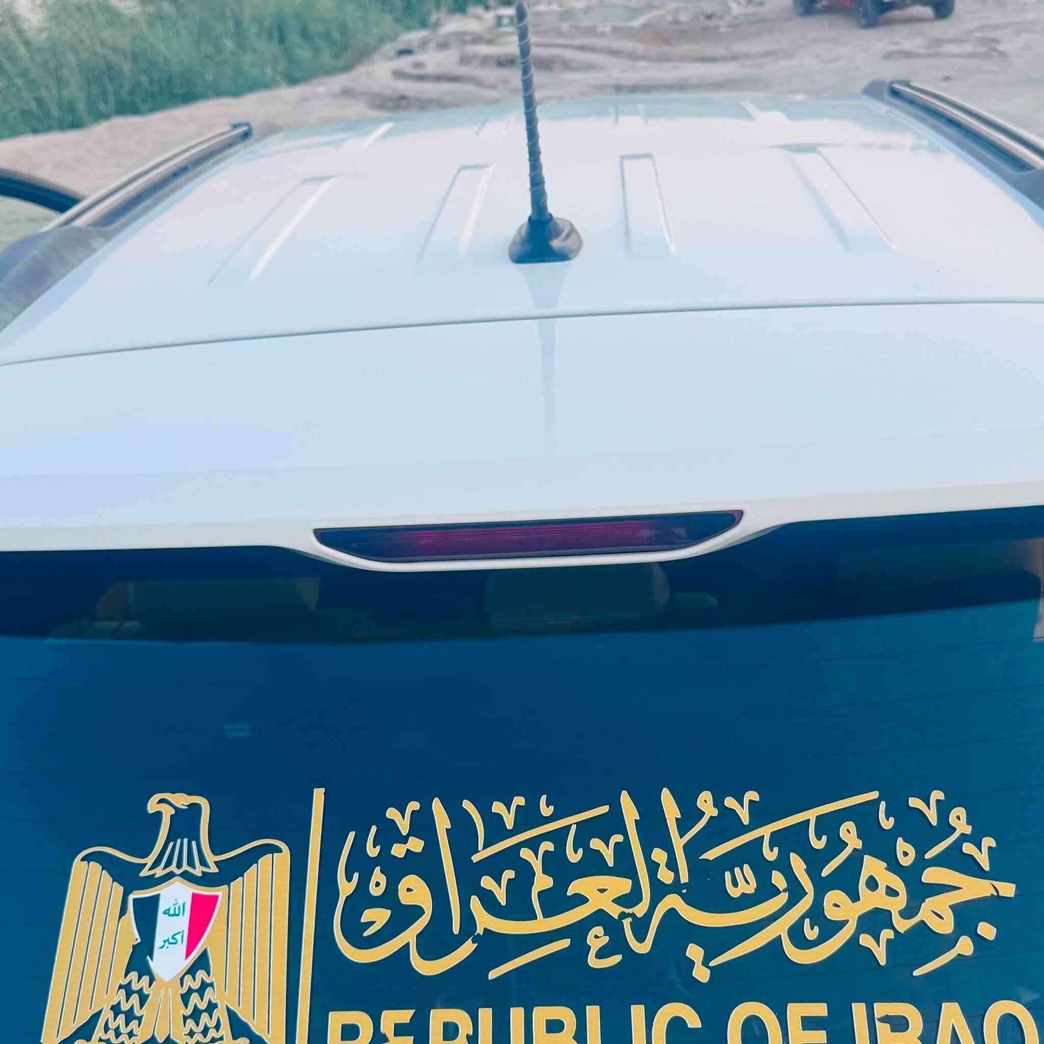 للبيع جيب جراند شيروكي ، استخدام شخصي، سيارة نظيفة جداً ومحافظ عليها، جاهزة للاستخدام ولا تحتاج أي مصروف.

📌 التفاصيل:

🚘 موديل: 2011امريكيه 
🚘 محرك: V6
🚘 نظام تو ..ويل
🚘 ممشى: 200كم
🚘 اللون: ابيض
🚘 الداخل: جلد لون اكريمي مميز 

✅ حساسات أمامية وخلفية
✅ كاميرا خلفية
✅ تشغيل بصمة وستارت
✅ مثبت سرعة
✅ شاشة كبيرة مع نظام كاربلاي 

لايت :عدسات فائقة الجودة زنون

🔧 الصيانة:

✔️ بطارية جديدة
✔️ مضخة الوقود (عبوة البنزين) جديدة
✔️ تايرات جديدة
✔️ السيارة جاهزة بالكامل ولا تحتاج أي مصروف.

📋 ملاحظة:

صور الضرر بالسونار مرفق بالمنشور 

📍 الموقع: واسط الكوت
📄 رقم بغداد وباسمي
💰 السعر:  165$
📞 للتواصل:  ***********
