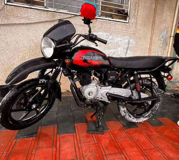 من رخصة الادمن
بوكسر ٢٣ 
مرقم بغداد
 نضافه ١٠٠ مكفولة كفاله عامه 
تخم تايرات جديد 
مكاني الكاظمية 
تواصل ***********
سعر ٢٧٥٠ وبيها مجال حك الجيه
