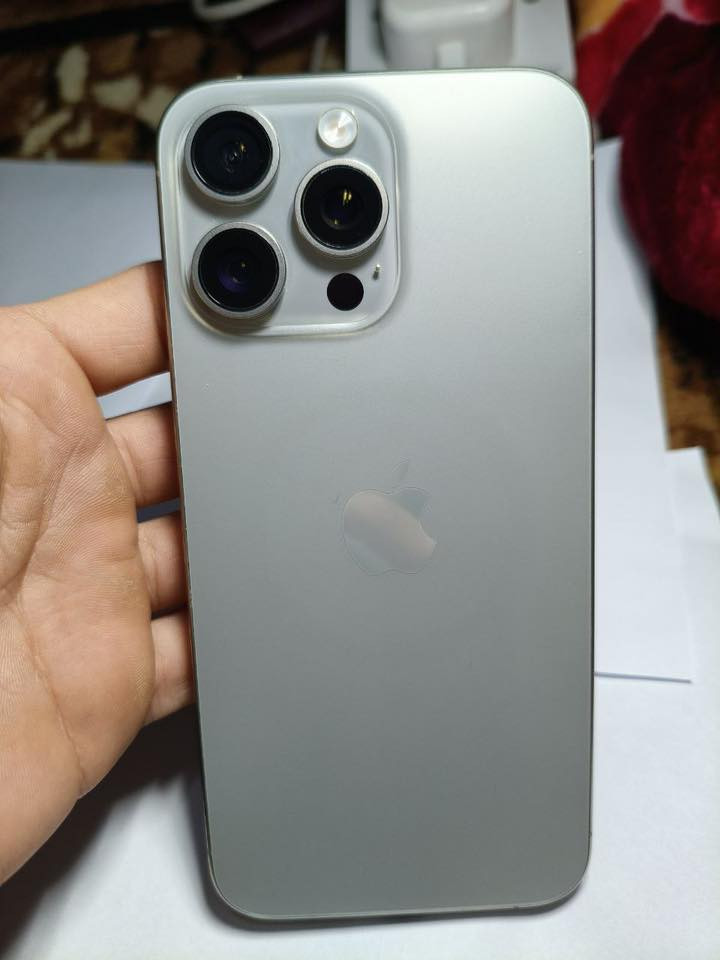 السلام عليكم
ايفون 15 برو ماكس
دبل سيم
بطاريه 90
ذاكرى 256
ZA
السعر مليون 1125
كارتون موجود
جانب الايمن
الرقم: *********** وبي واتساب
