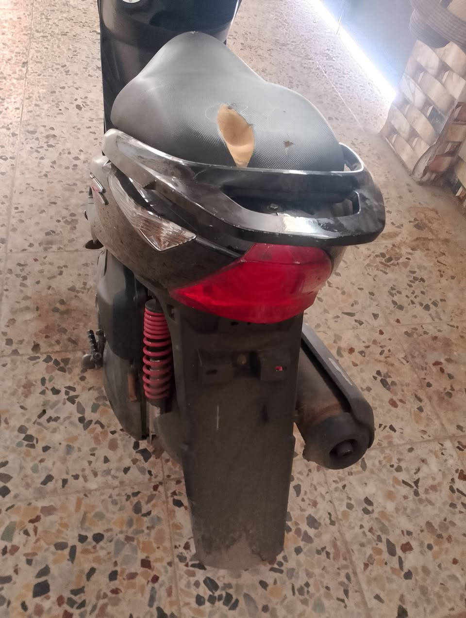 سلام عليكم دراجه ثعلب 140 بلاديه كلشي بيهه بلادي سعر 600 بيهه مجال حك جيه مكان مدينه الصدر الاستفسار ***********
