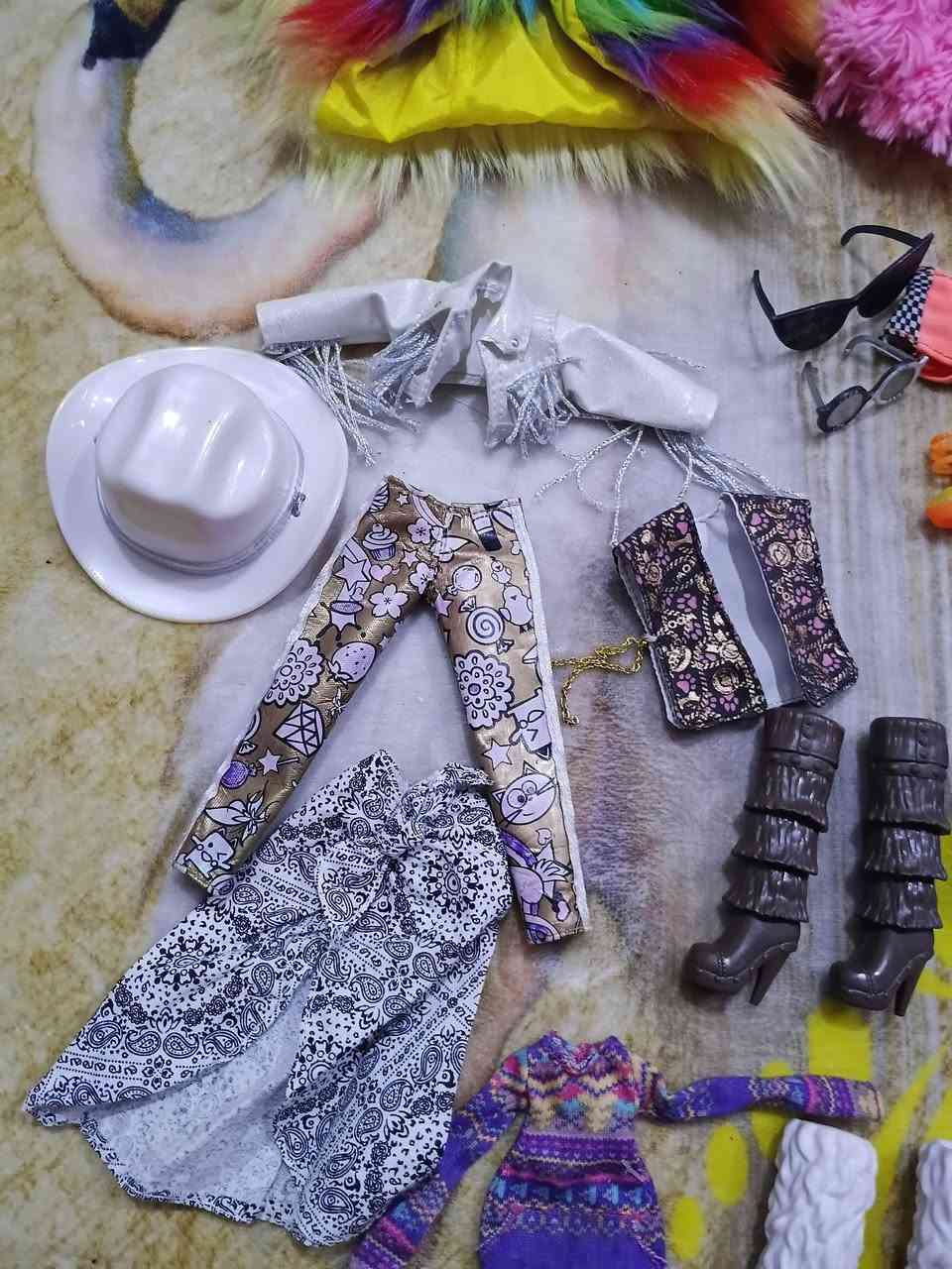 ملابس واكسسوار لول مع باربي


**إذا كنت صاحب هذا الإعلان وتريد حذفه لأي سبب، رجاءا أرسل رسالة إلى الدعم الفني**