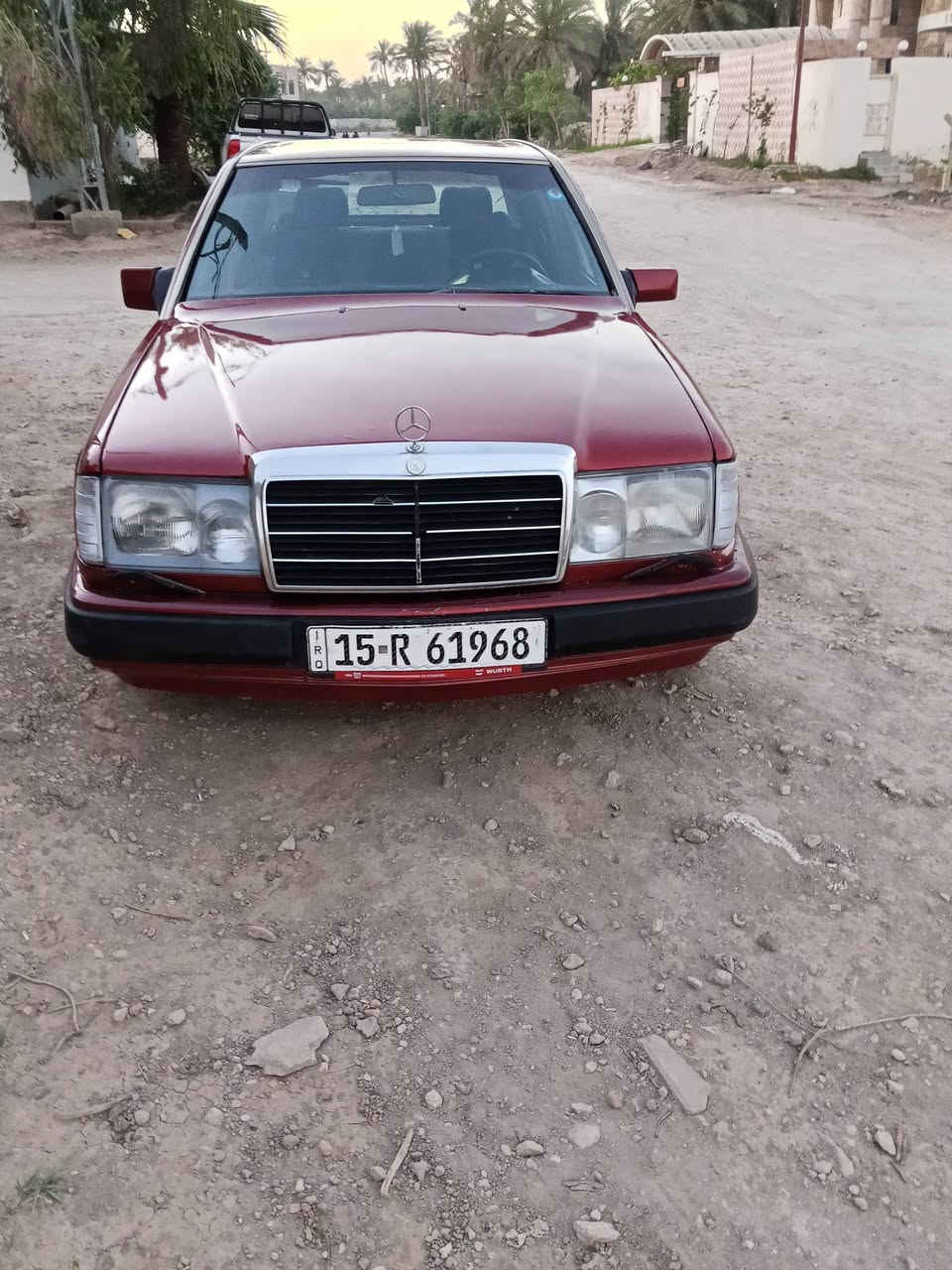 موديل 92كيرومحرك خراطيم 6سلندرجدد صدر امامي خلفي جدد كهربائيات كله شغله سنتر ريمونت التبريد شرط كلج الكمبريسر عاطل. فقط غرفته حلوه بسمنه مكانه نجف حيره ***********السعر 53
