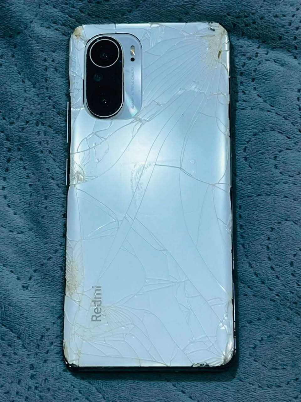 جهاز ريلمي Mi 11مواصفاتة قويه كلش 120 هيرتز شاشة ذاكرة 128 تصويره 4K على 60 إطار بصمة اصبع وفيس ايدي وبعد بس مواصفات حلوه للبيع سعره 180 الف وبي مجال بسيط


**إذا كنت صاحب هذا الإعلان وتريد حذفه لأي سبب، رجاءا أرسل رسالة إلى الدعم الفني**