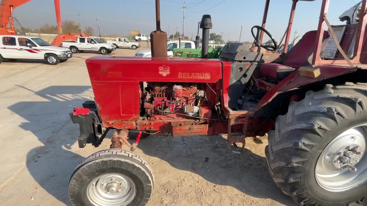 السلام عليكم بلاروز للبيع موديل 2003 منفيس وبيه وكاله جاهزه للعمل كيرمامفتوح محرك هودروليك جاهزه السعر6ملاين وبيه مجال مكان ذي قار الرفاعي اتصل ***********
