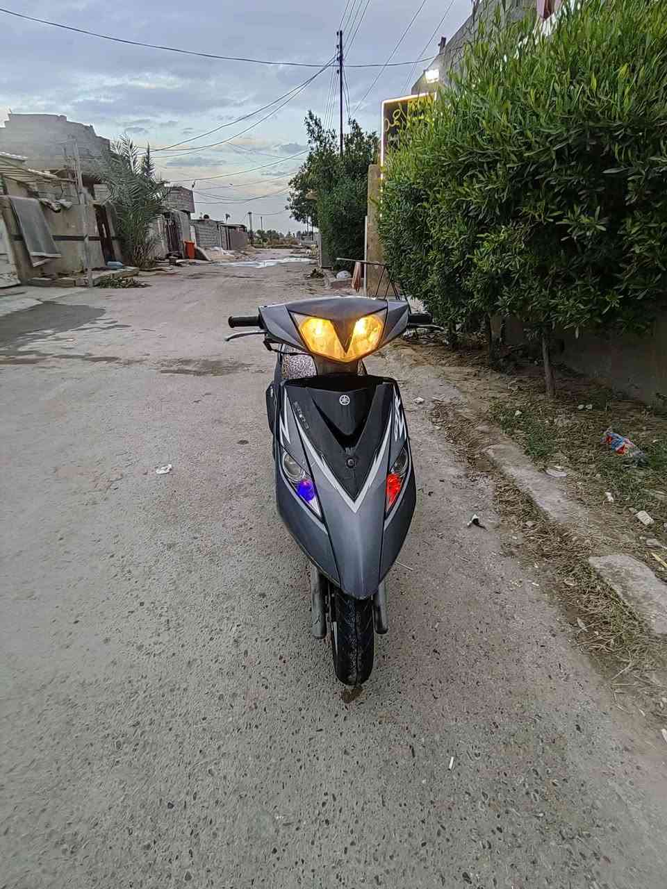 السلام عليكم للبيع دراجه ماكس ثعلب نضافه 90 بل ميه  ماعده عداد السرعه كلشي بيهه شغال شلعه معدل سلف هندر كهربايئات دراجه متصرف عليهه ربع السعر 550   مكاني تاجي سبع البور  ***********
