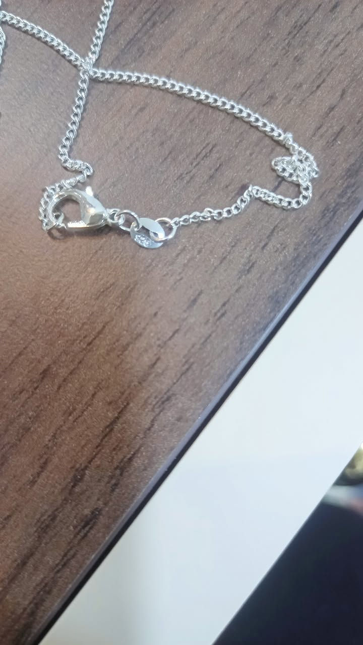 كلهم مختومات 925 بس اني ابيعهم حديد  شلع 
ادفع سعر بيهم 
متوفر توصيل جميع محافظات


**إذا كنت صاحب هذا الإعلان وتريد حذفه لأي سبب، رجاءا أرسل رسالة إلى الدعم الفني**