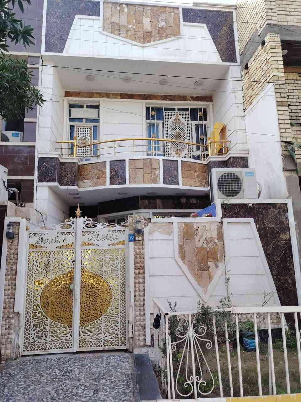 عدي بيت بحي المهندسين قاط ونص ١٠٠ متر عل شارع بل مربع الذهبي ***********مستعجل علا بيعته جوه السوك ابيع بيت تعبان علي
