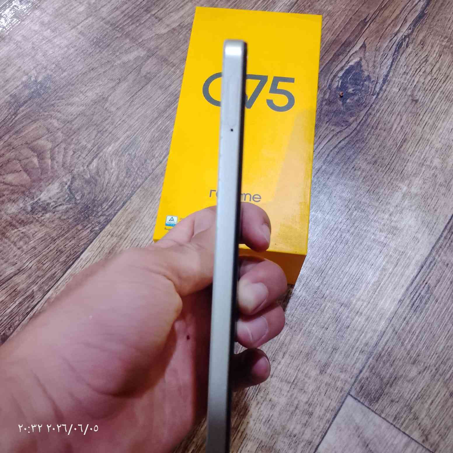 realme C75 جهاز نضيف مامستعمل هواي سعره 250وبي مجال فقط شاحنه ماكو ويا
***********
